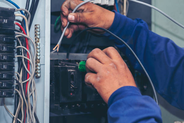 Best Local Electrician Companies  in Cornelia, GA